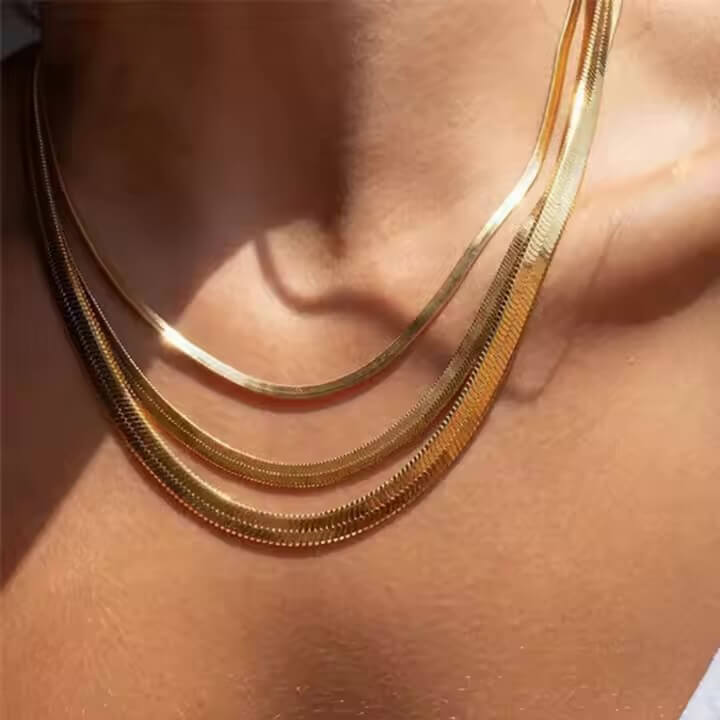 Манекен на дамско колие Herringbone chain, сребро 925 с 18К златно покритие, модерен и плосък дизайн