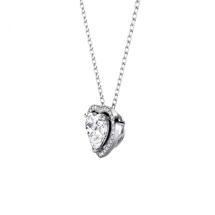 Delicate heart necklace with 18K gold plating
