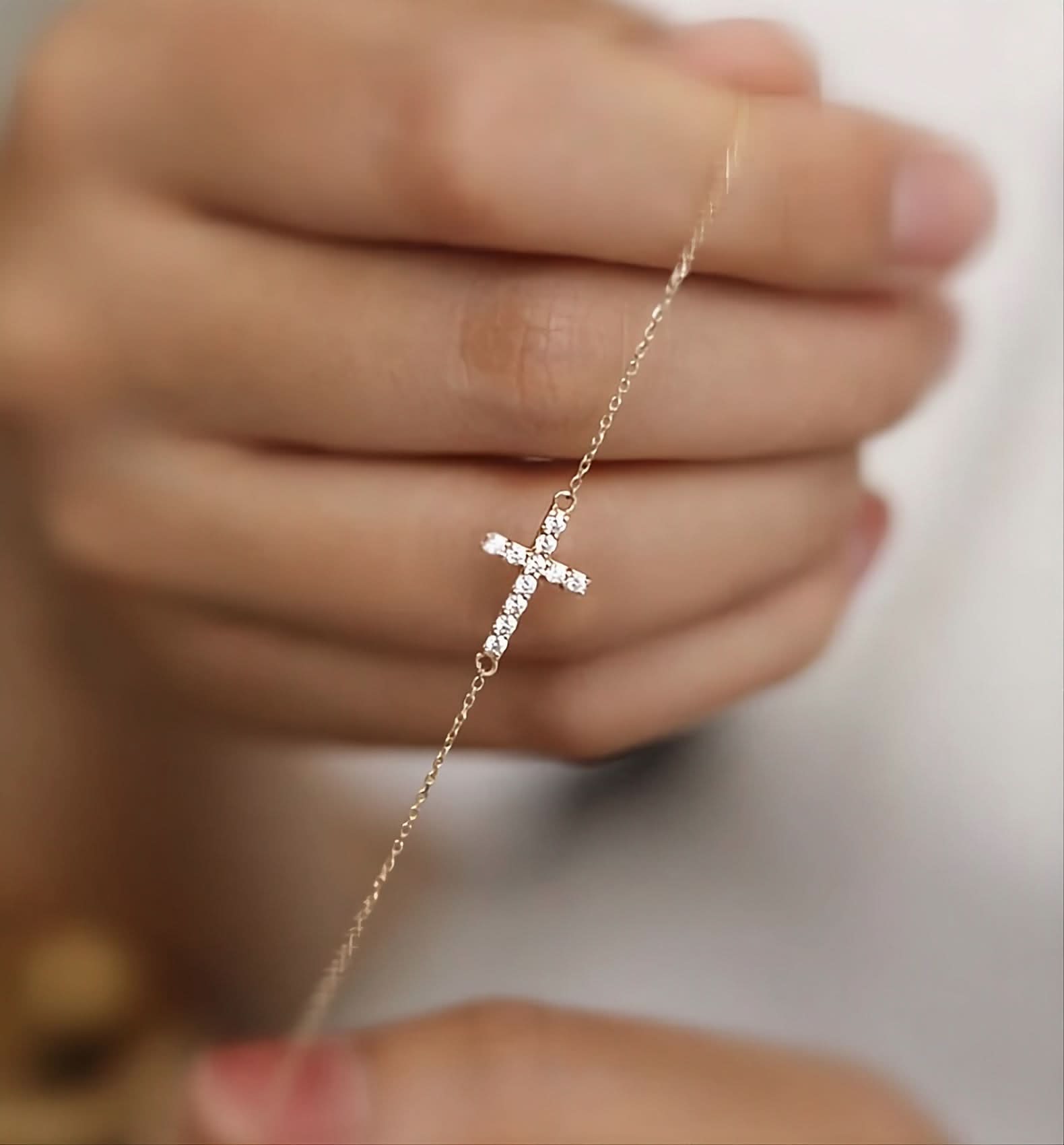 Gold-plated silver bracelet with small hearts