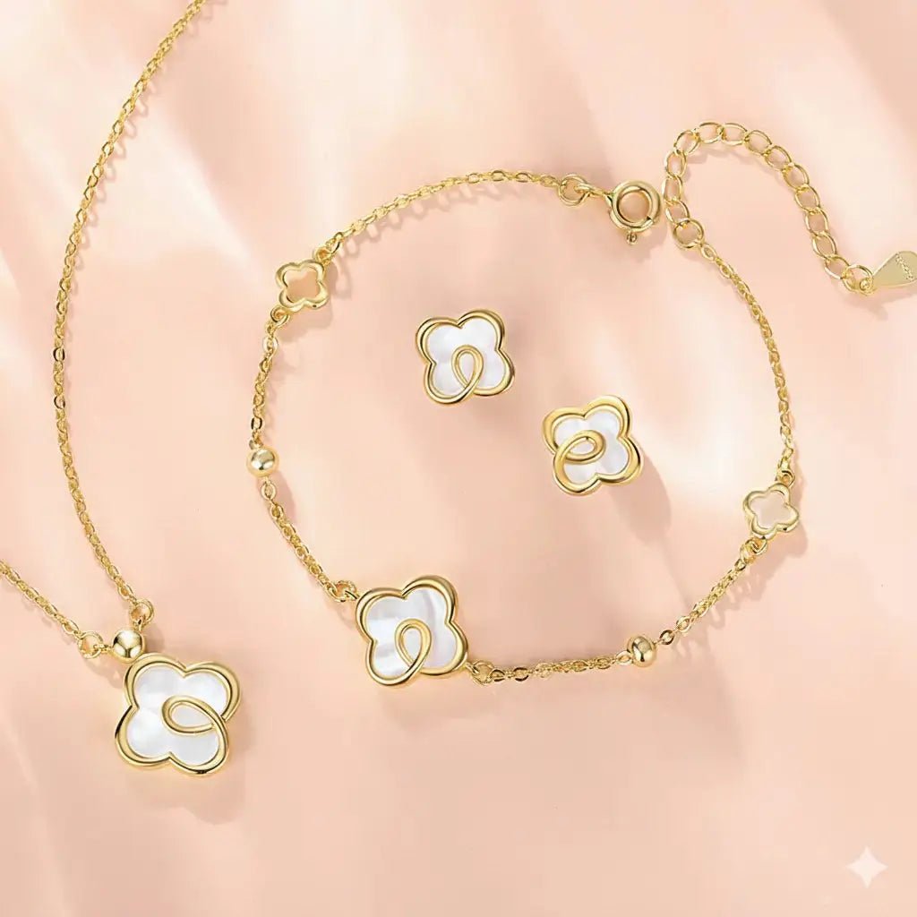 Дамска гривна със седеф Дизайн на четирилистна детелина – by Crystal Pro Jewellery