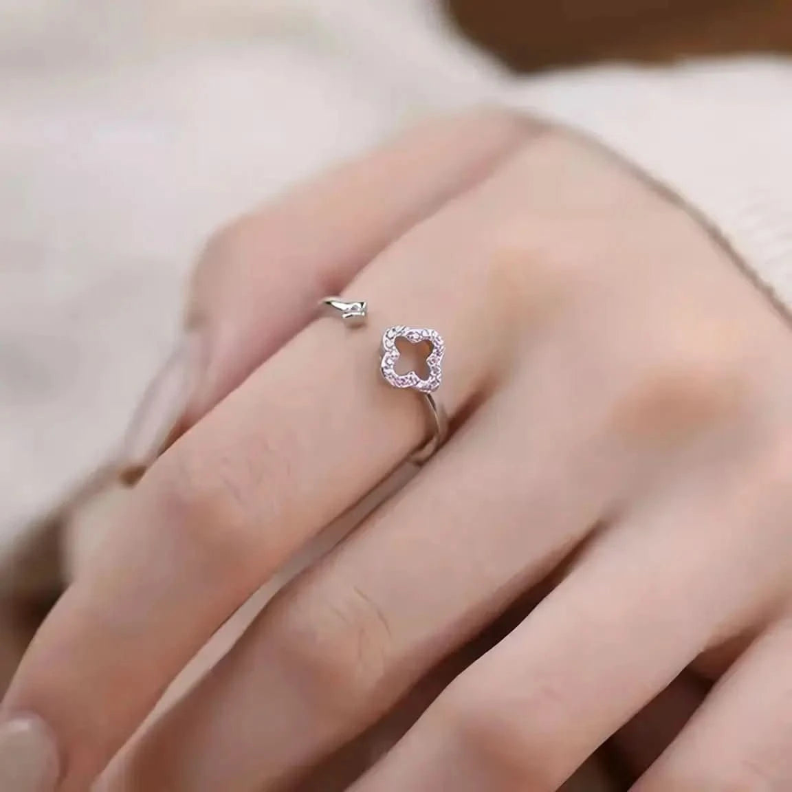 Детелина отворен пръстен с цирконии Сребро 925 – by Crystal Pro Jewellery