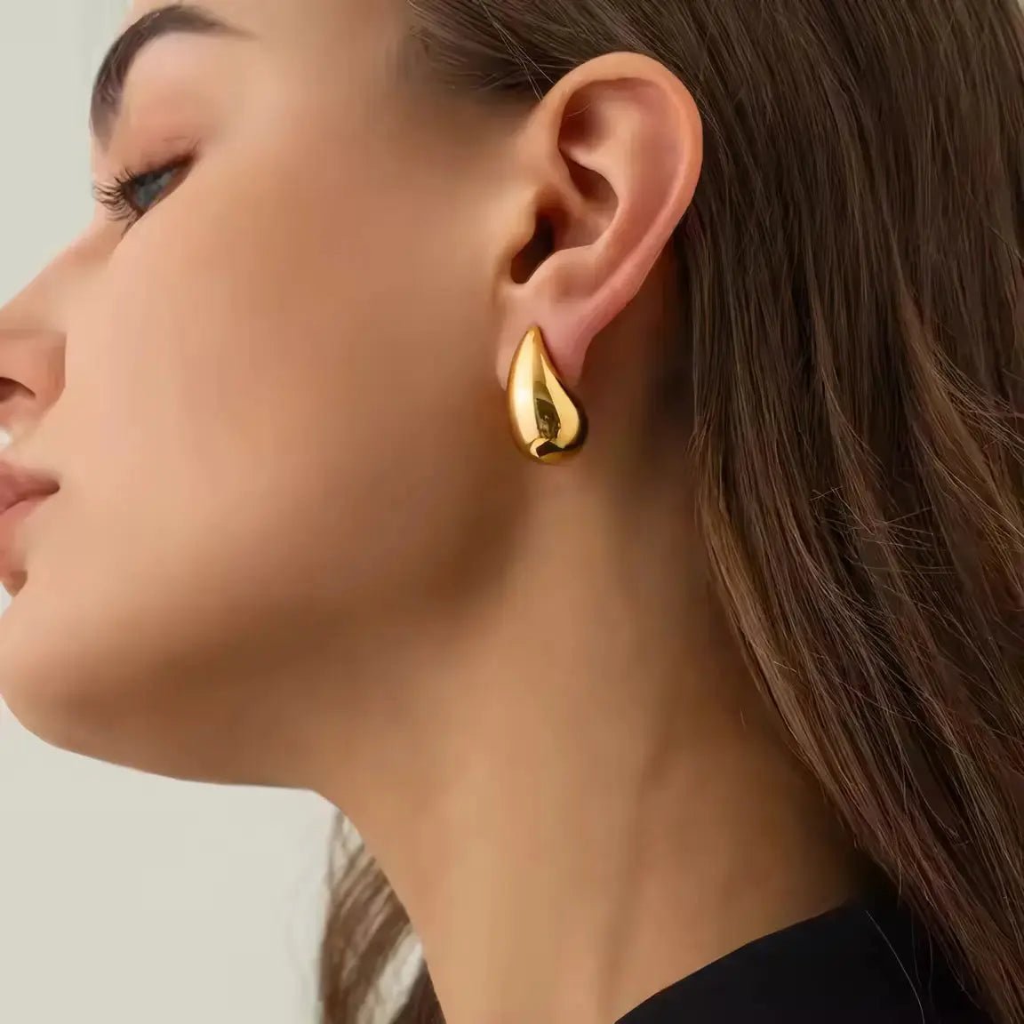 Едри сребърни обици с форма на Водна Капка позлатени – by Crystal Pro Jewellery