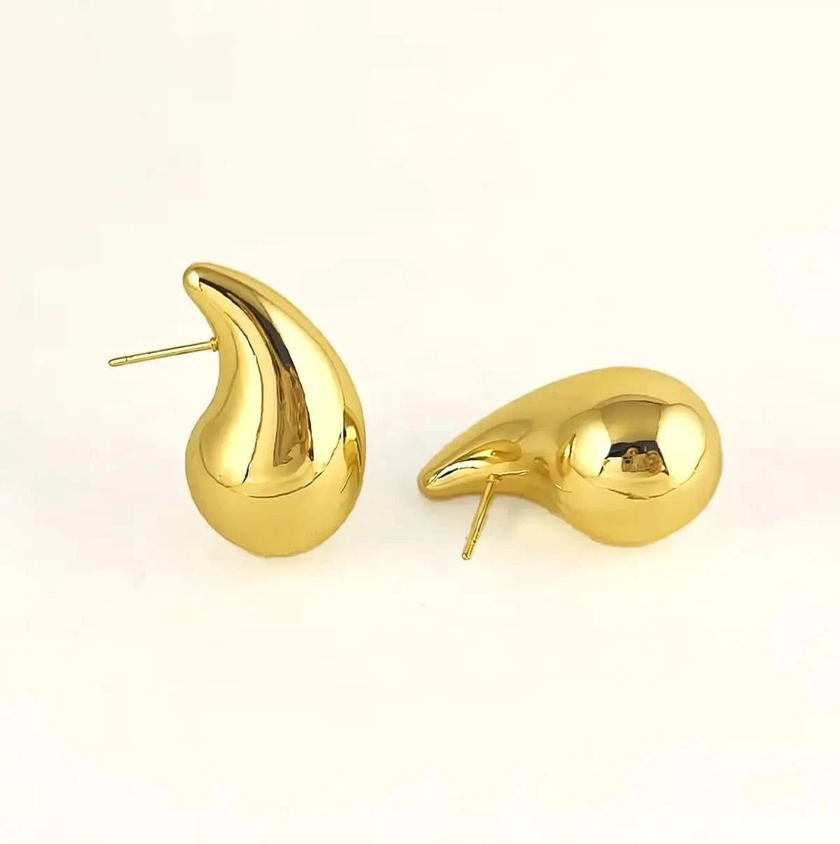 Едри сребърни обици с форма на Водна Капка позлатени – by Crystal Pro Jewellery
