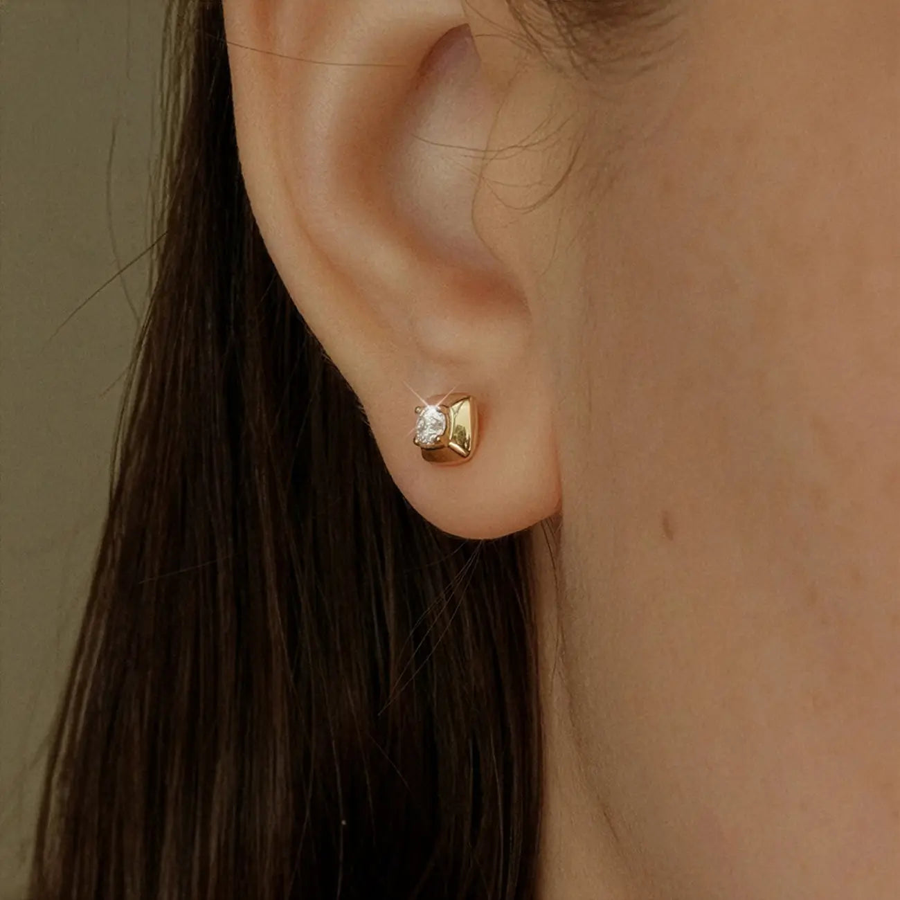 Елегантни малки обици Cushion с циркони Сребро 925