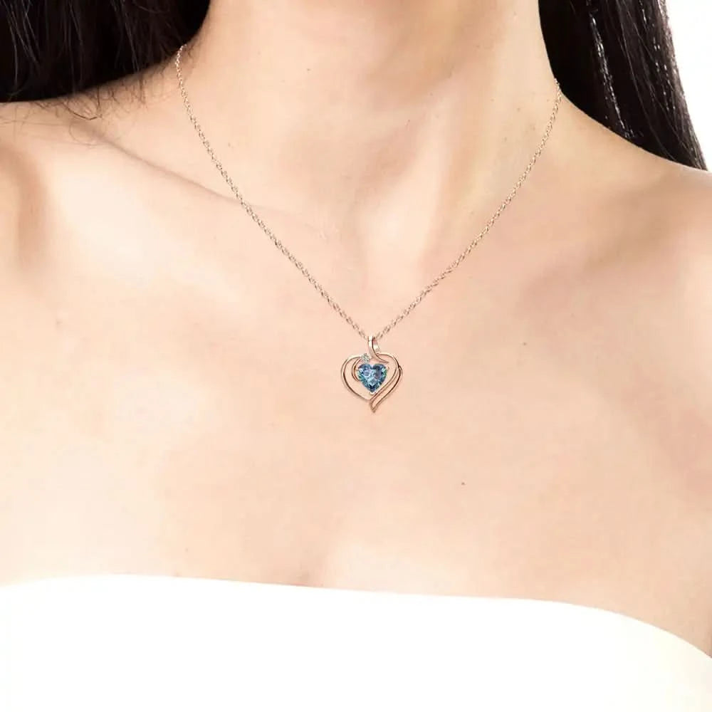 Колие Mystic Heart с цветен кристал 18K покритие Розово злато