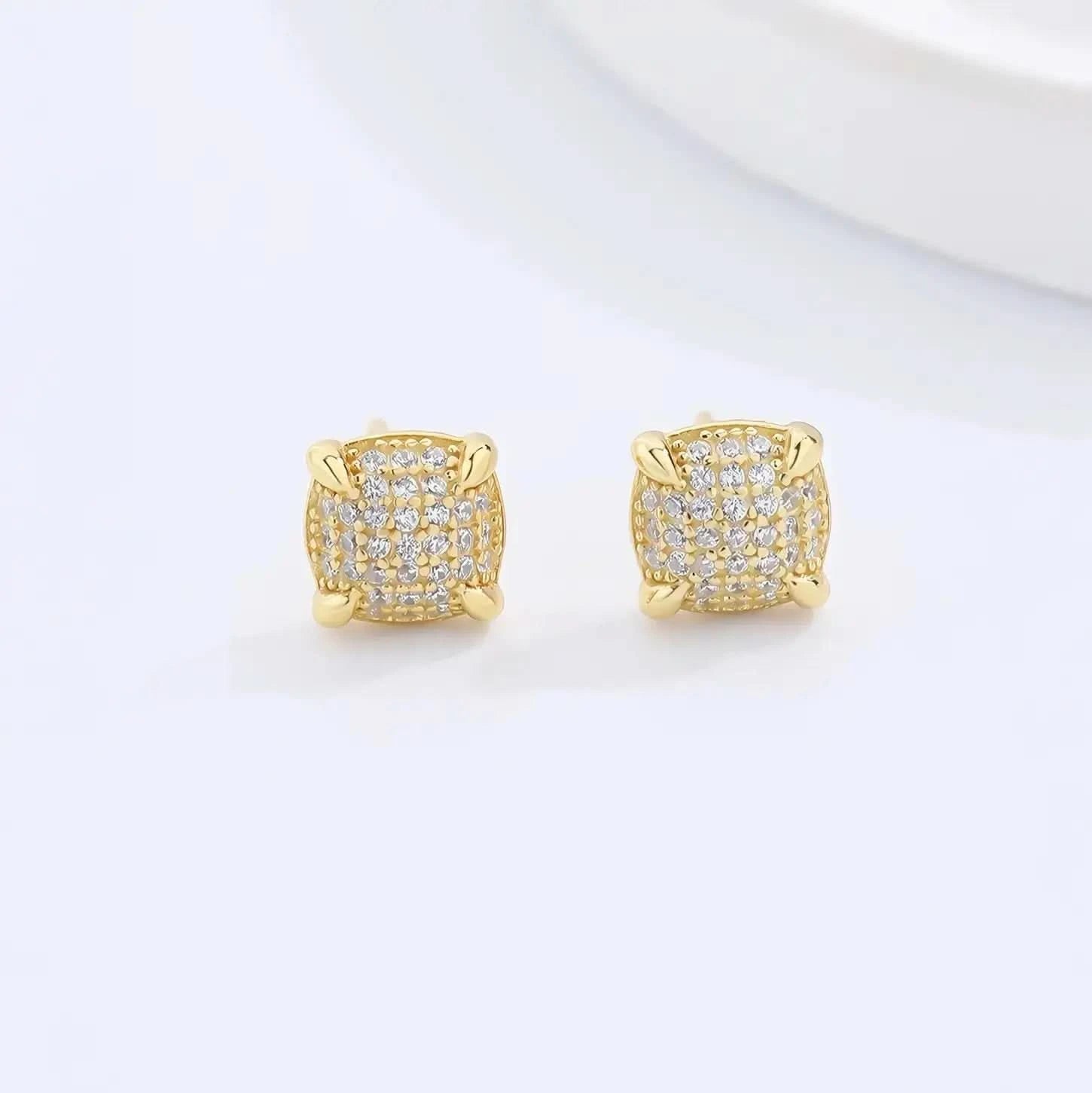 Луксозни минималистични обици позлатени с 18К злато – by Crystal Pro Jewellery