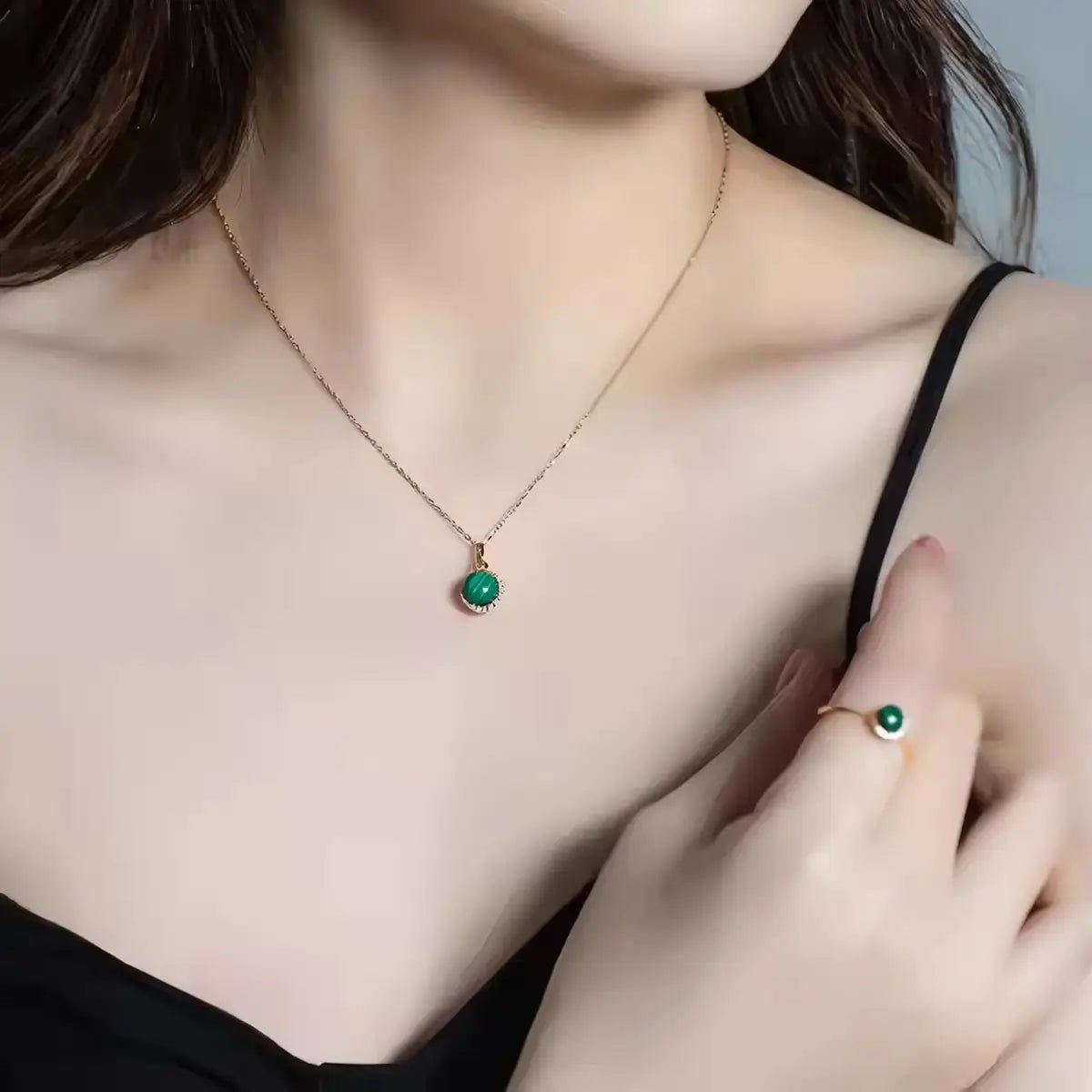 Луксозно дамско колие с естествен малахит Сребро 925 със златно покритие – by Crystal Pro Jewellery