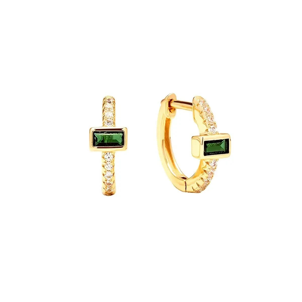 Минималистични халки с багетка в изумруден цвят, позлатени – by Crystal Pro Jewellery
