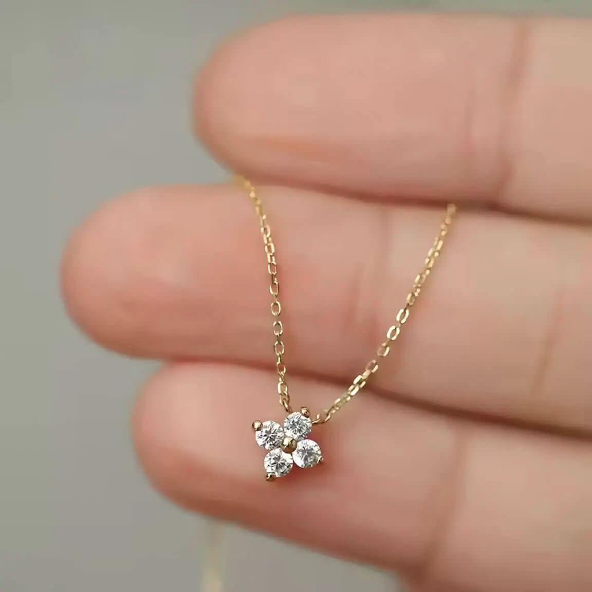 Нежно колие Детелина Сребро 925 – by Crystal Pro Jewellery