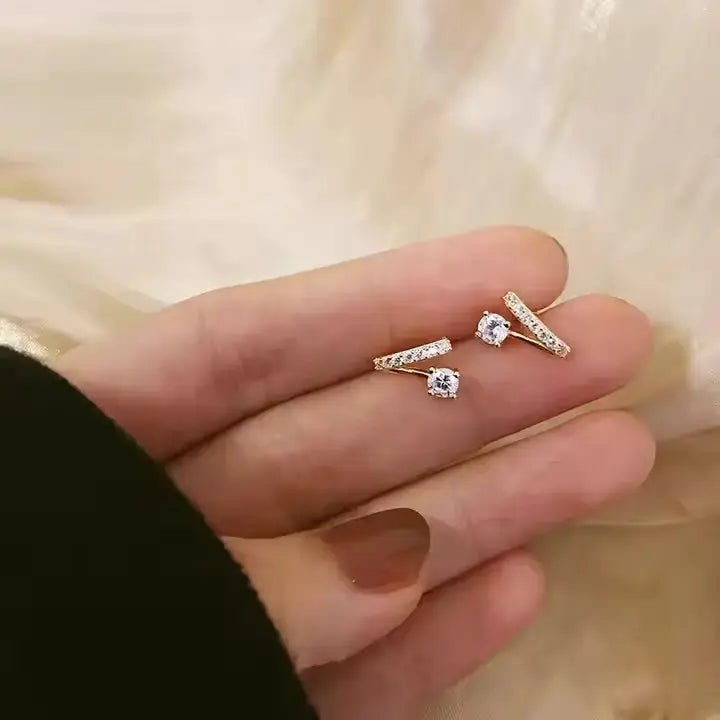 Обици на винт V - образна форма Сребро 925 – by Crystal Pro Jewellery