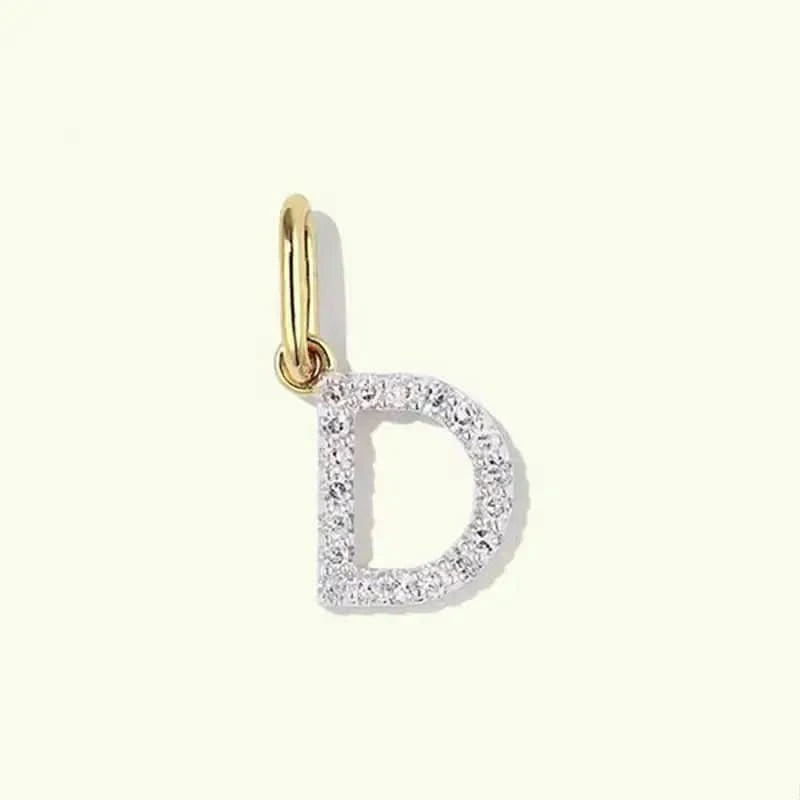 Персонализирано бижу Сребърна Буква със златно покритие – by Crystal Pro Jewellery