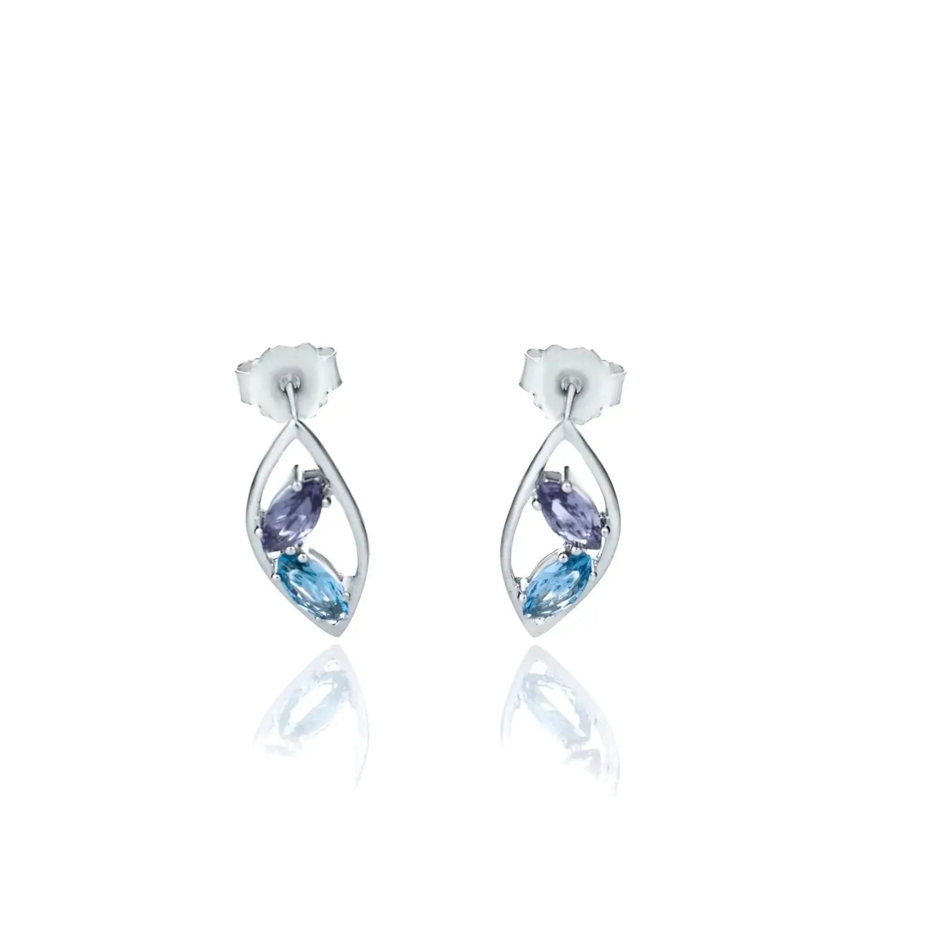 Сребърни обици с Нано камъни и форма на листо – by Crystal Pro Jewellery