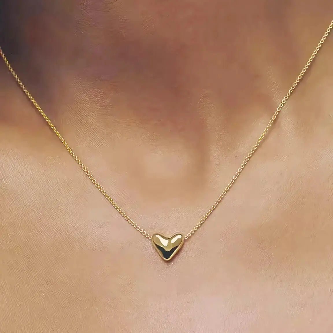 Сребърно колие Сърце Модерен дизайн – by Crystal Pro Jewellery