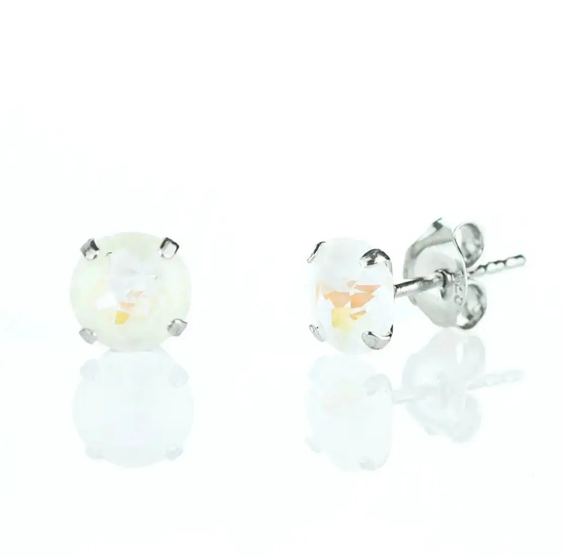 Малки сребърни обици Delight Spark за всеки ден – by Crystal Pro Jewellery