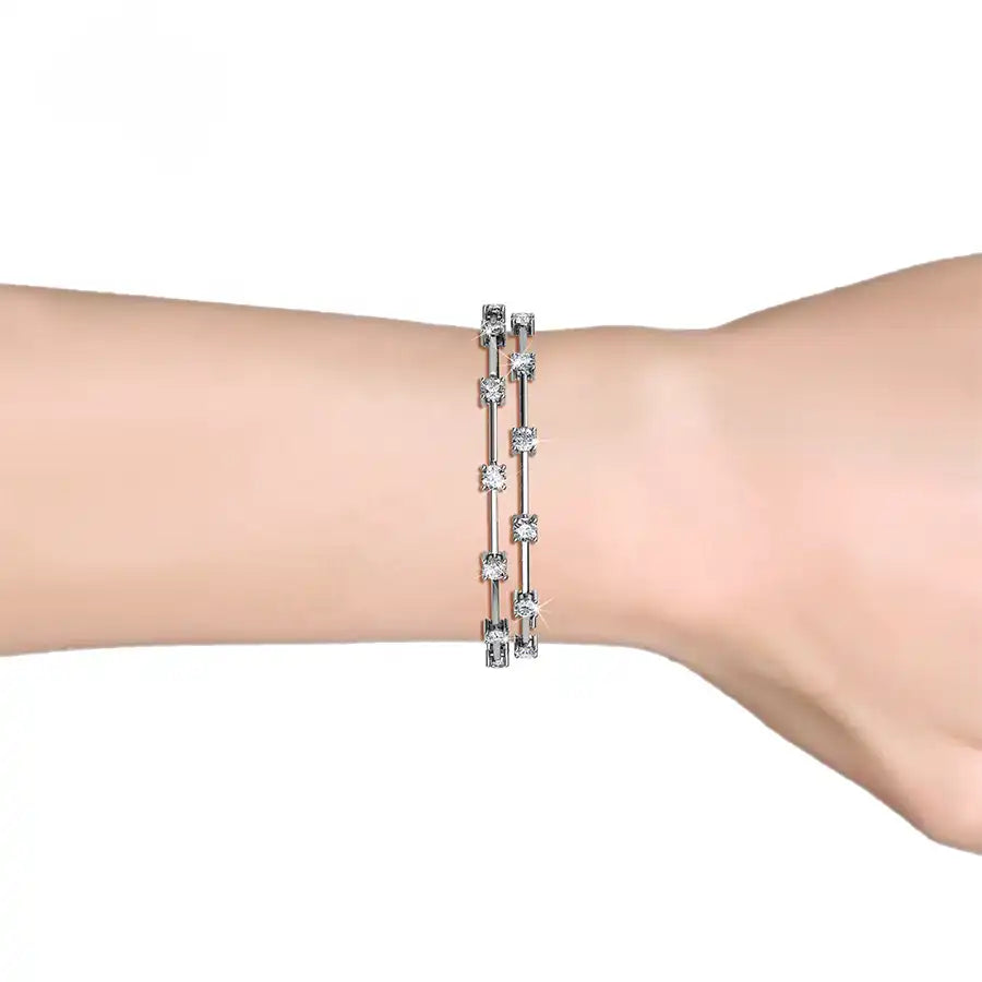 Delicate Charm Glow bracelet 18K gold plated