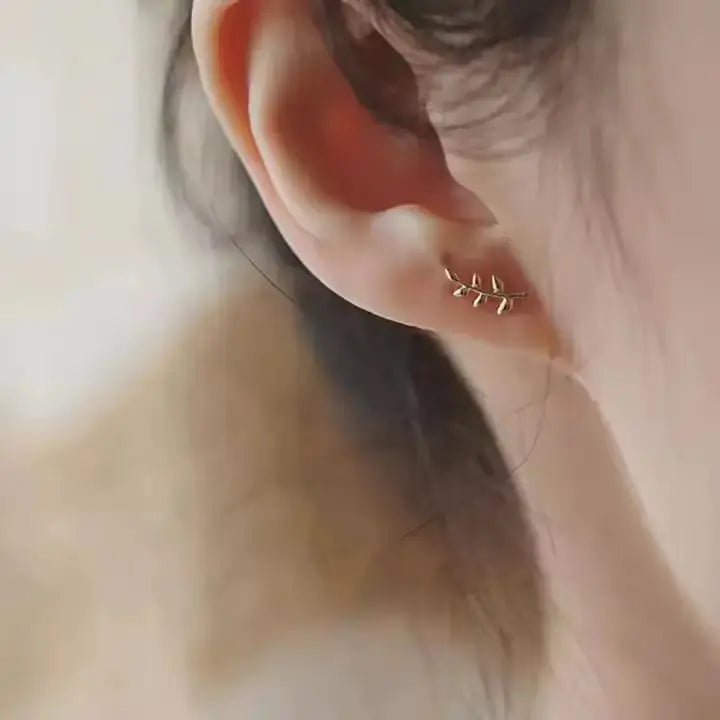 Минималистични обици с форма на листа Сребро 925 – by Crystal Pro Jewellery