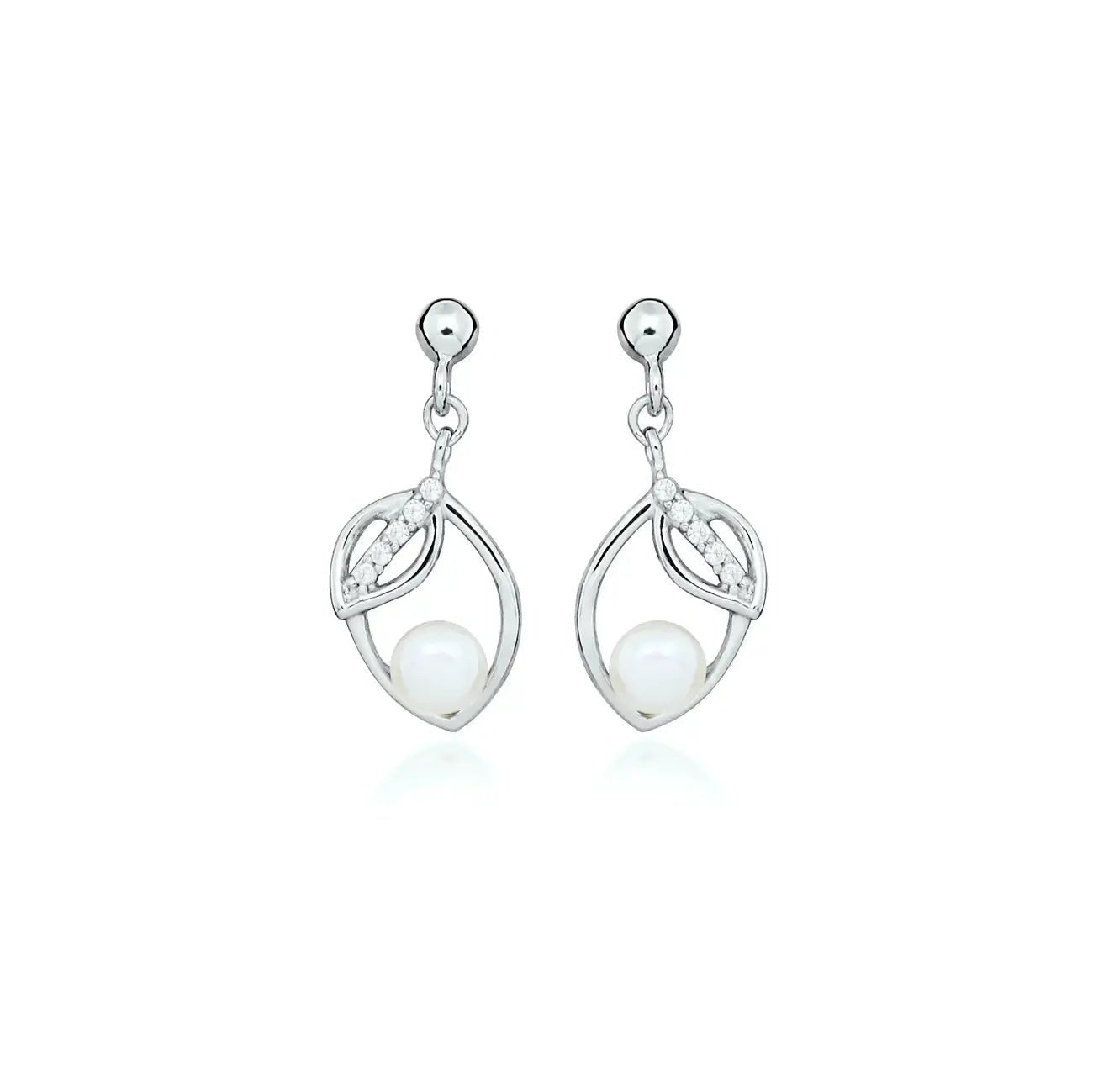 Нежни сребърни обици с речна перла Дизайн на листо – by Crystal Pro Jewellery