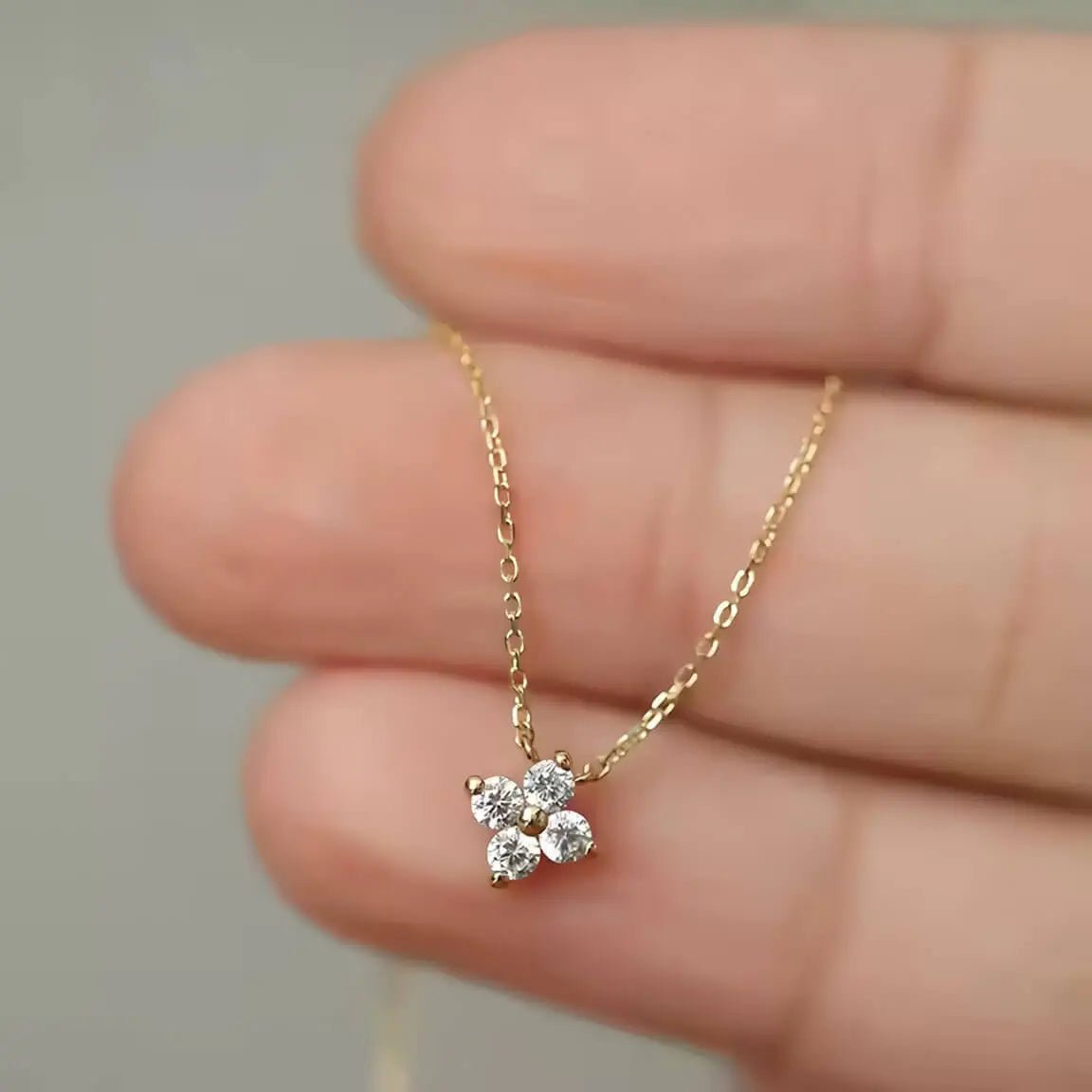 Нежно колие Детелина Сребро 925 – by Crystal Pro Jewellery