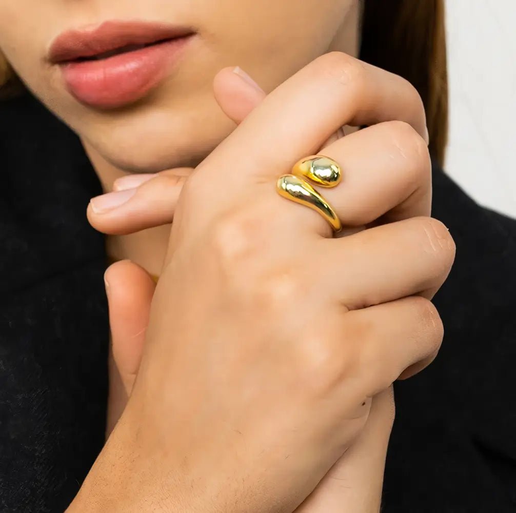 Регулируем Сребърен пръстен Водни капки – винтидж шик със златен блясък – by Crystal Pro Jewellery