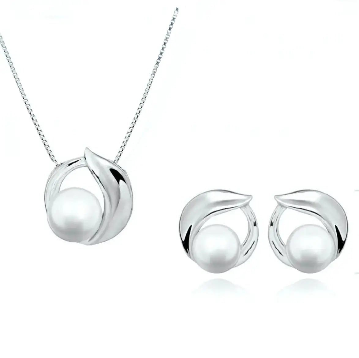 Сребърни обици с речни перли и фин сатенен блясък – by Crystal Pro Jewellery