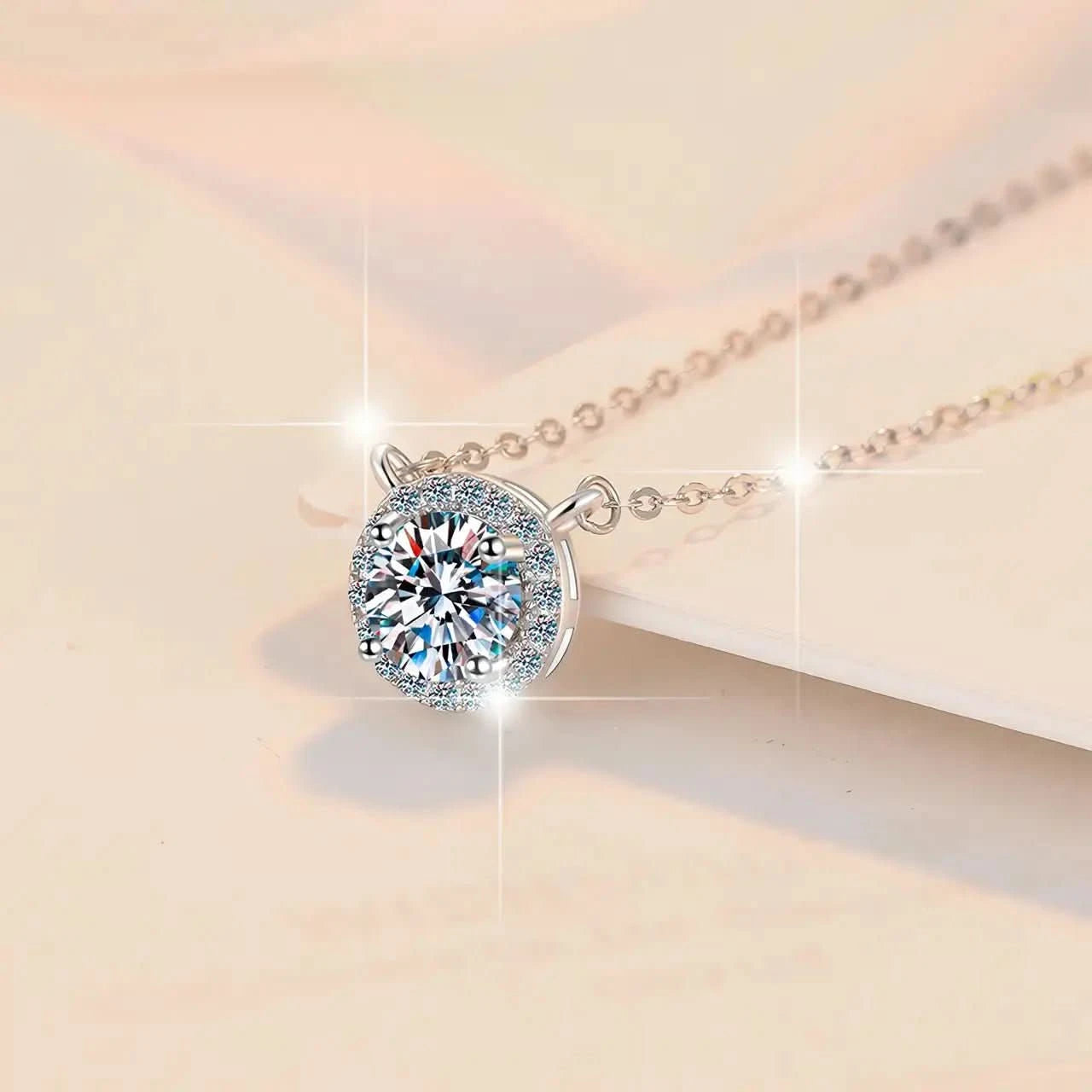 Сребърно колие Halo с блестящи цирконии – by Crystal Pro Jewellery