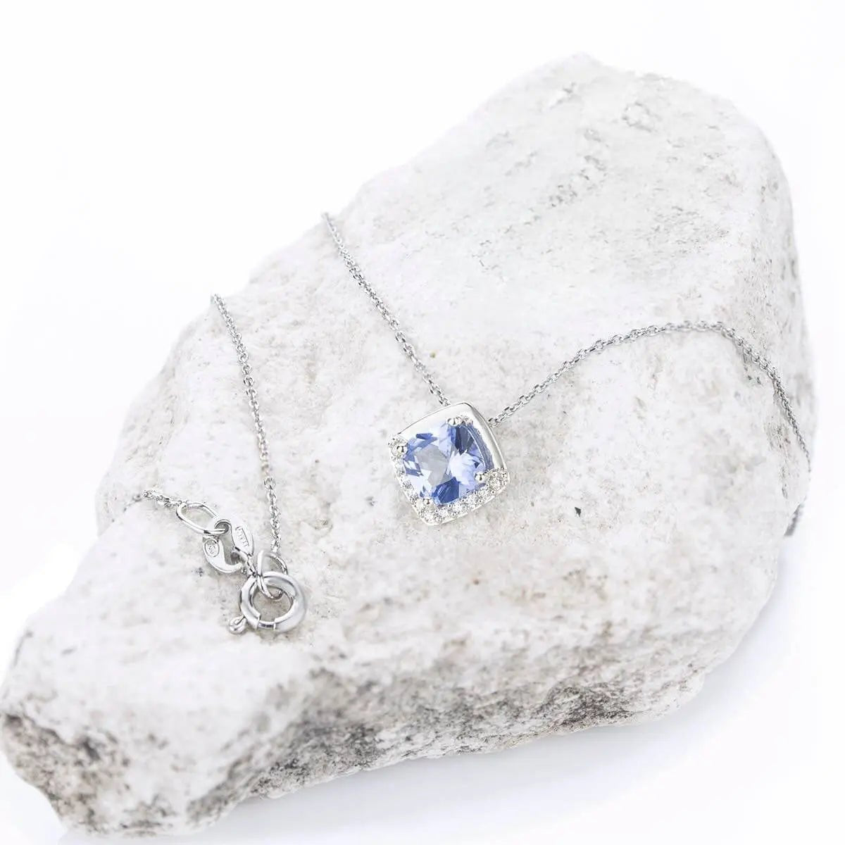 Сребърно колие с Нано кристал Танзанит – by Crystal Pro Jewellery