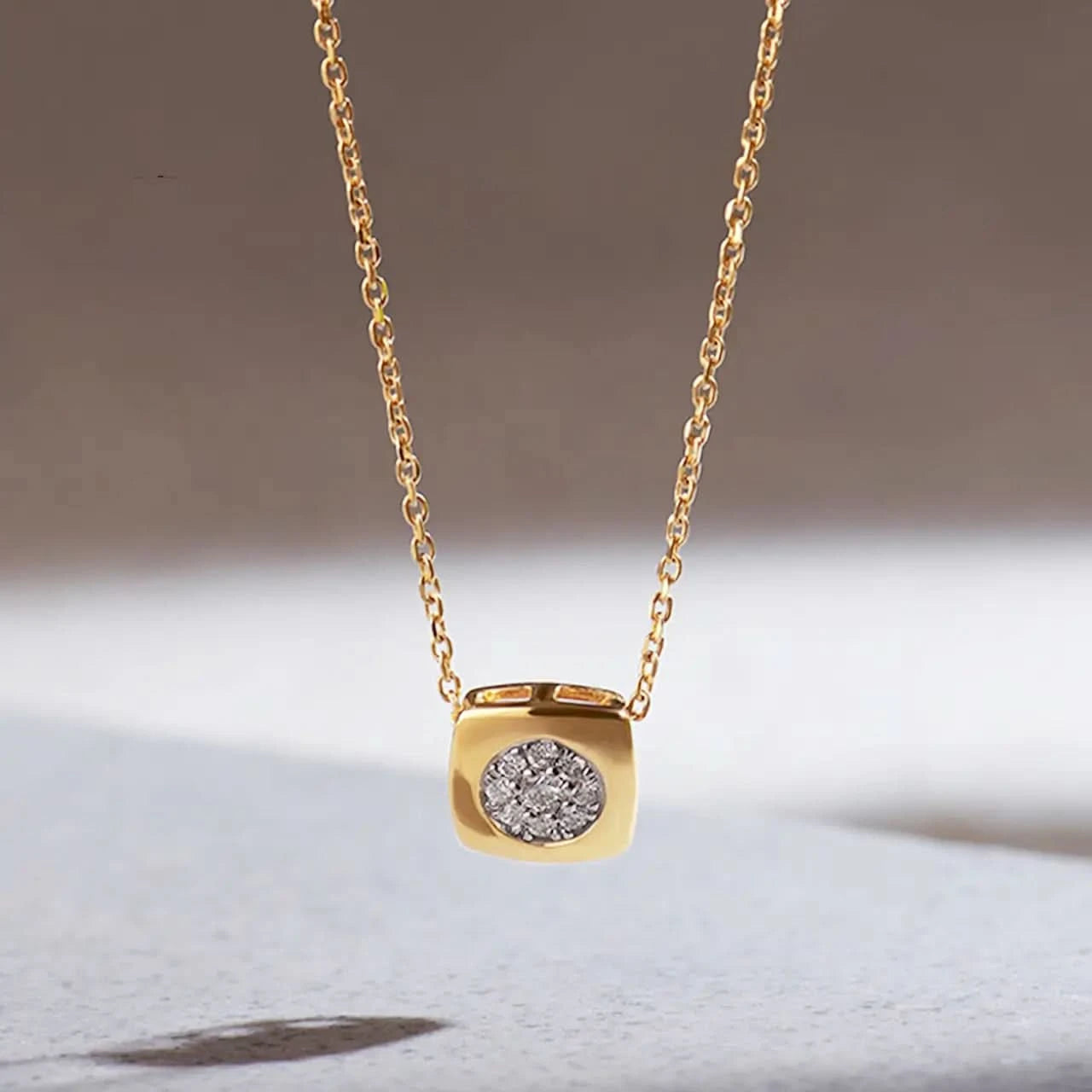 Сребърно колие Pavе Zirconia
